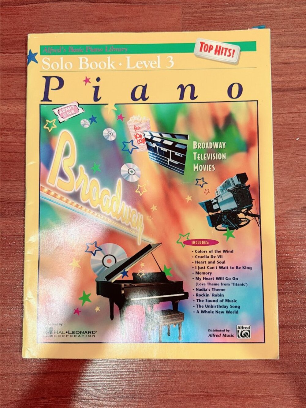 Alfred's Basic Piano Library Top Hits! Solo Book Level 3 Sheet Music Sheet Music